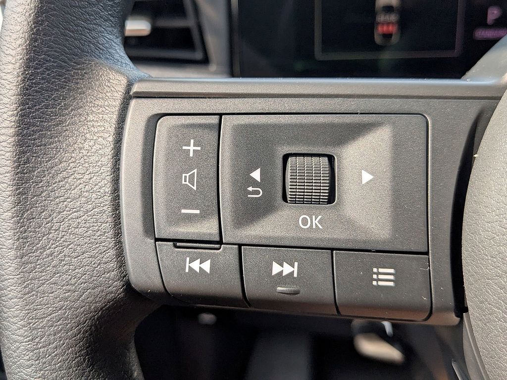 2025 Nissan Kicks SV AWD - Photo 16