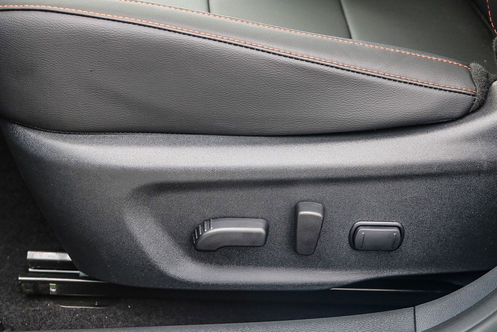 2025 Nissan Sentra SR - Photo 18