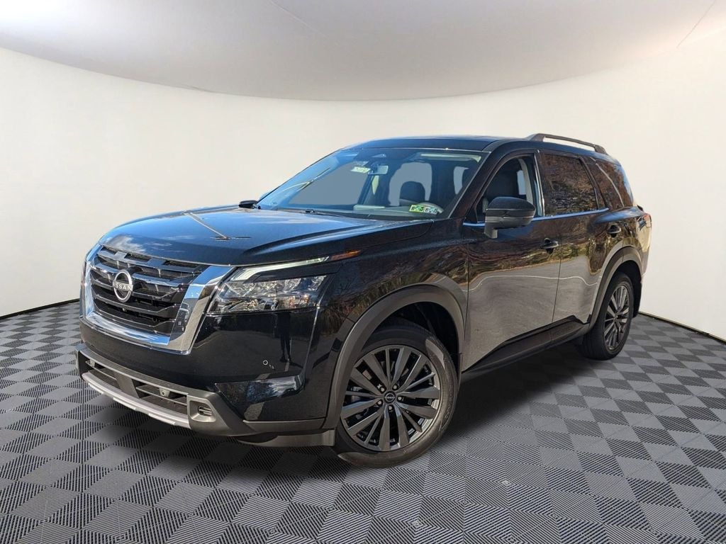 New 2025 Nissan Pathfinder SL SUV