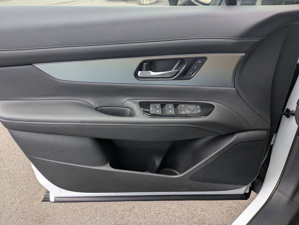 2025 Nissan Murano SL - Photo 38