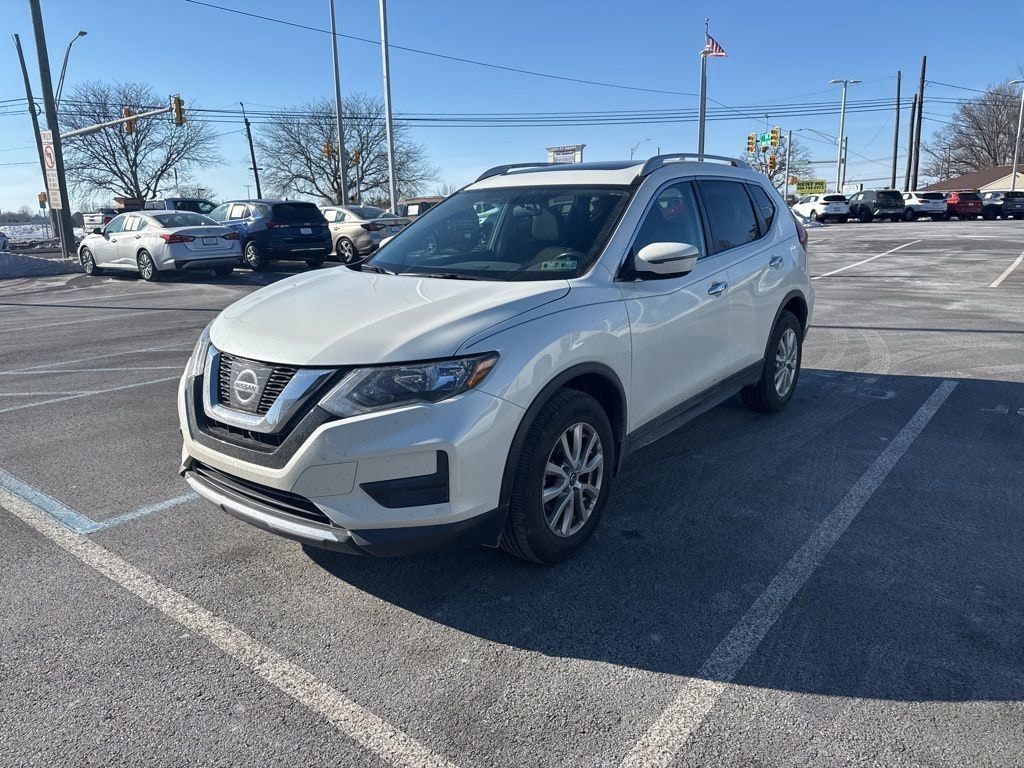 Used 2017 Nissan Rogue SV SUV