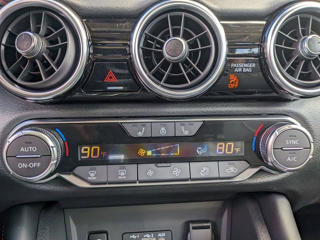 2025 Nissan Sentra SR - Photo 42