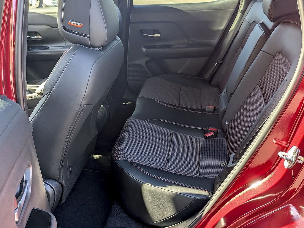 2026 Nissan KICKS SR AWD - Photo 18