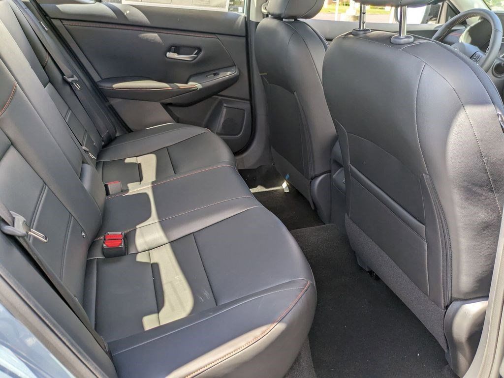 2025 Nissan Sentra SR - Photo 50