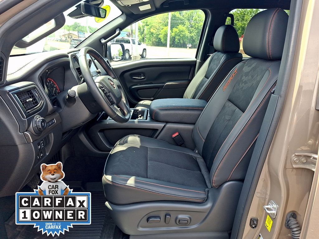 2024 Nissan Titan PRO-4X - Photo 16