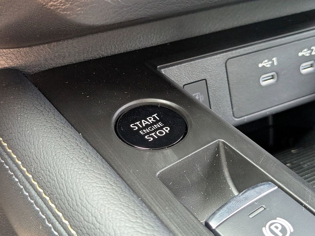 2025 Nissan Kicks SV AWD - Photo 20