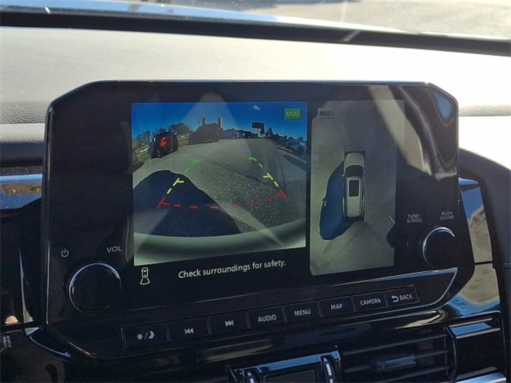 New 2025 Nissan Pathfinder SL SUV