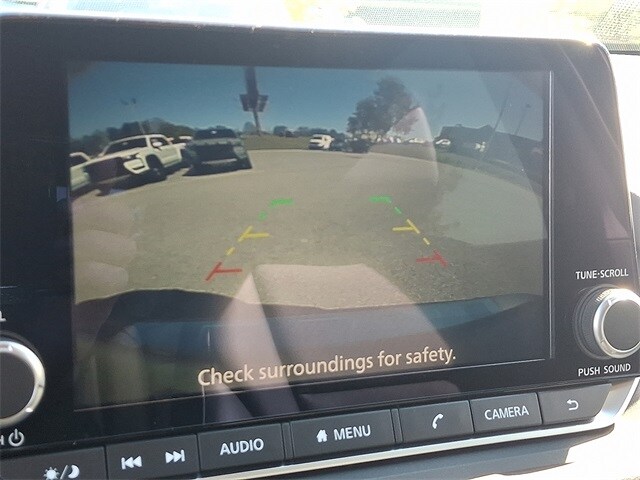 2026 Nissan Rogue AWD SV photo 3