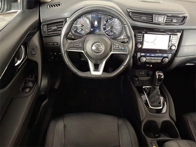 2019 Nissan Rogue SL photo 2