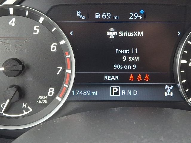 2024 Nissan Titan SV - Photo 19