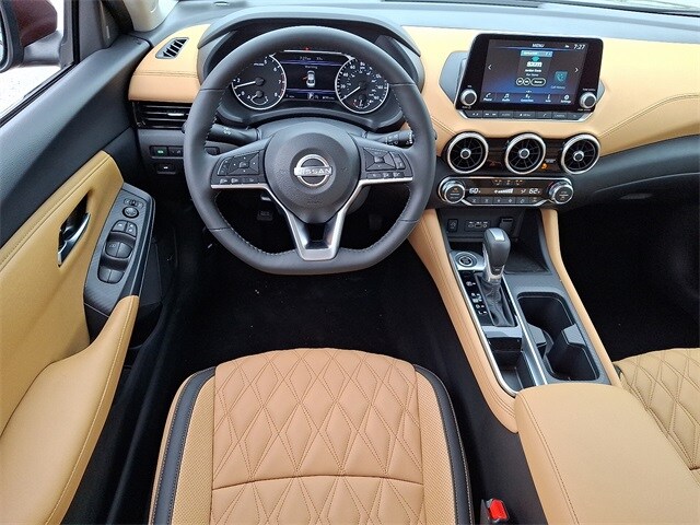 2025 Nissan Sentra SV photo 2