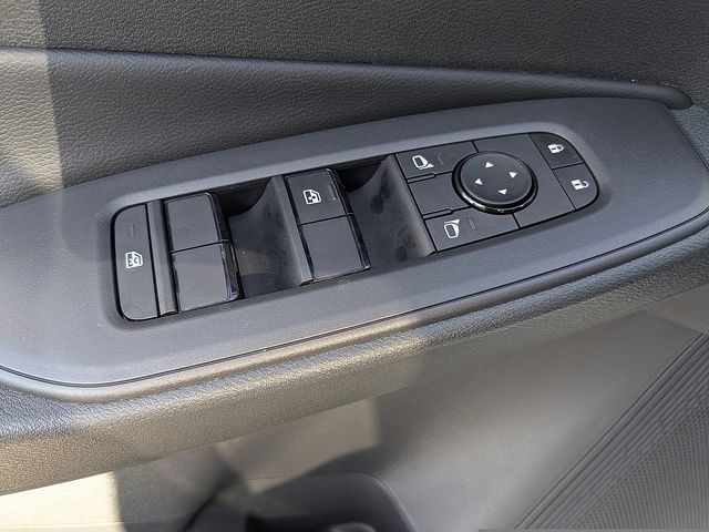 2026 Nissan Sentra SV - Photo 22