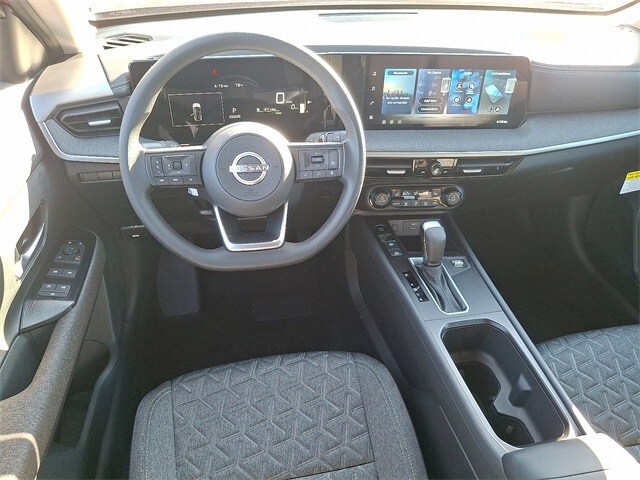 2026 Nissan Kicks SV photo 2