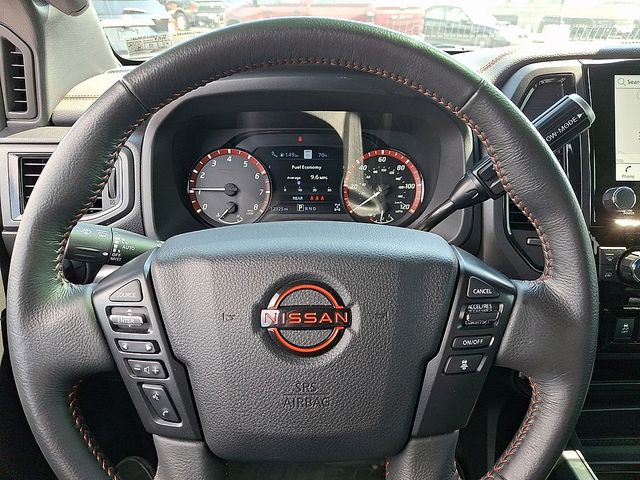 2024 Nissan Titan PRO-4X - Photo 19