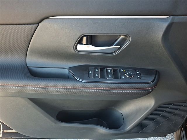 2026 Nissan KICKS SR AWD - Photo 39
