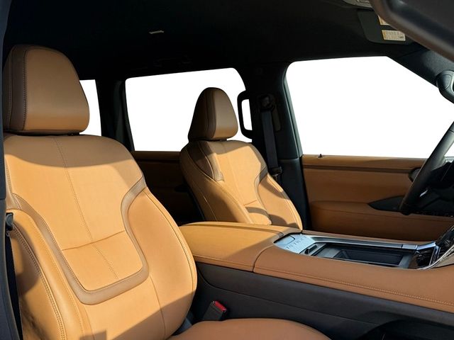 2025 Nissan Armada SL - Photo 26