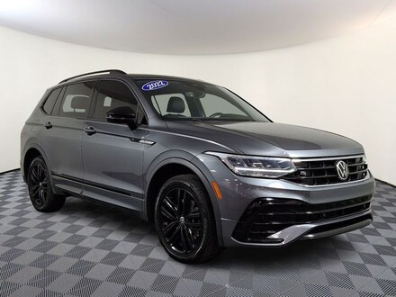 2022 Volkswagen Tiguan 2.0T SE R-Line Black SUV