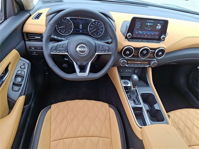 2025 Nissan Sentra SV photo 2