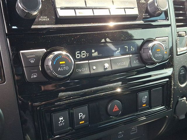2024 Nissan Titan PRO-4X - Photo 18