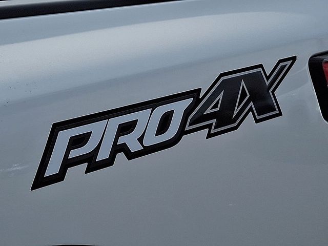 2024 Nissan Titan PRO-4X - Photo 31
