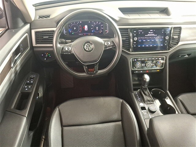 2019 Volkswagen Atlas V6 SEL photo 2