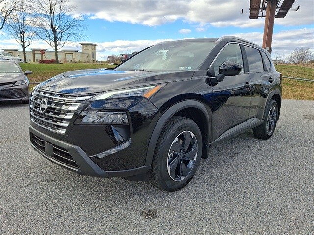 2026 Nissan Rogue SV photo 4