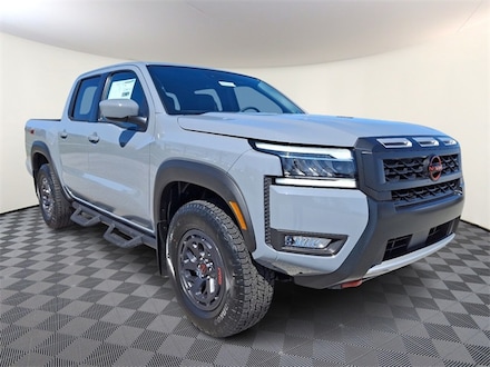 2025 Nissan Frontier PRO-4X Truck Crew Cab