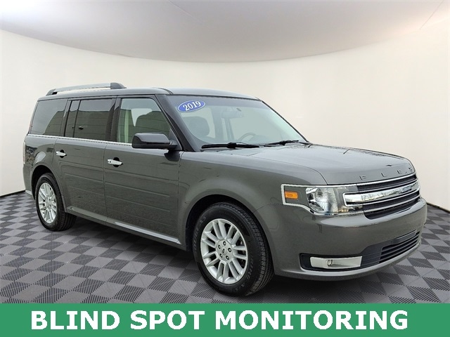 2019 Ford Flex SEL's photo