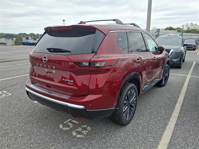 2026 Nissan Rogue Platinum photo 4
