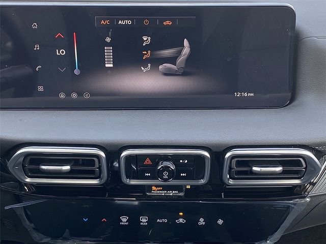 2026 Nissan Sentra SV - Photo 17