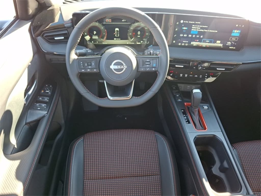 New 2026 Nissan Kicks SR SUV