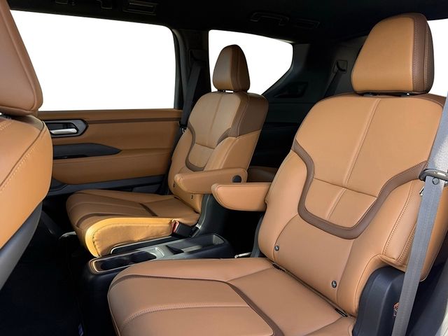 2025 Nissan Armada SL - Photo 21