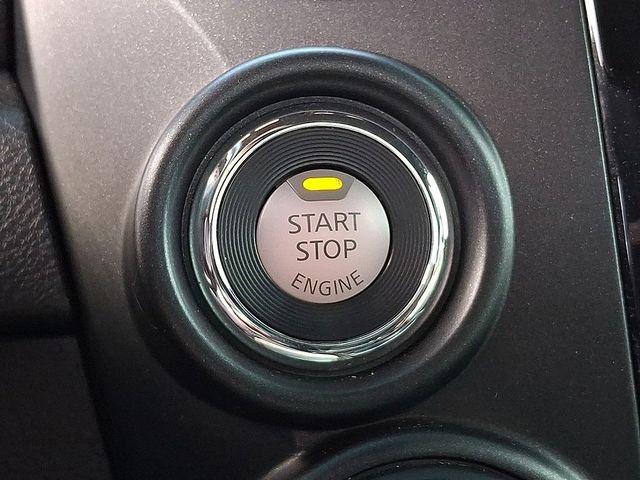 2024 Nissan Titan PRO-4X - Photo 23