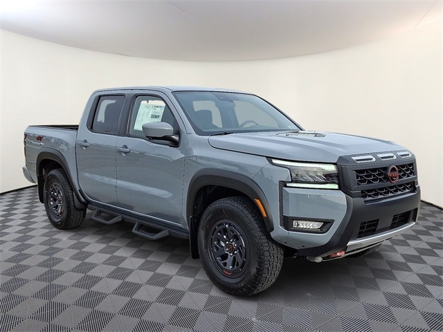 2026 Nissan Frontier PRO-4X's photo