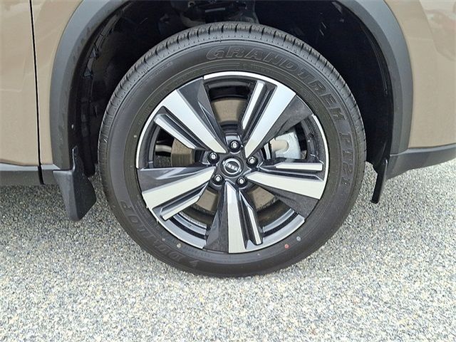 2025 Nissan Rogue SL - Photo 31