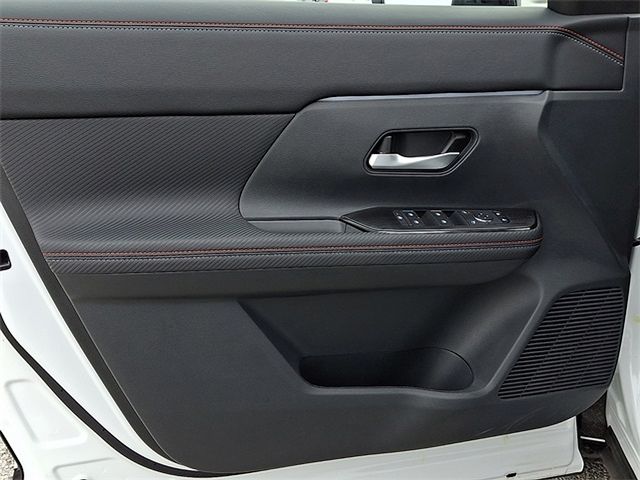 2026 Nissan KICKS SR AWD - Photo 40
