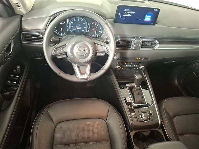 2024 Mazda CX-5 2.5 Premium Plus photo 2