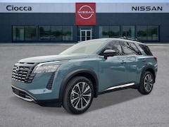 2026 Nissan Pathfinder Platinum SUV