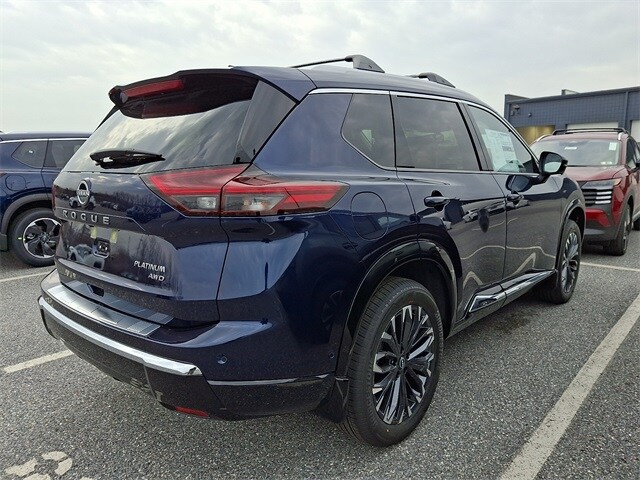 2026 Nissan Rogue Platinum photo 4
