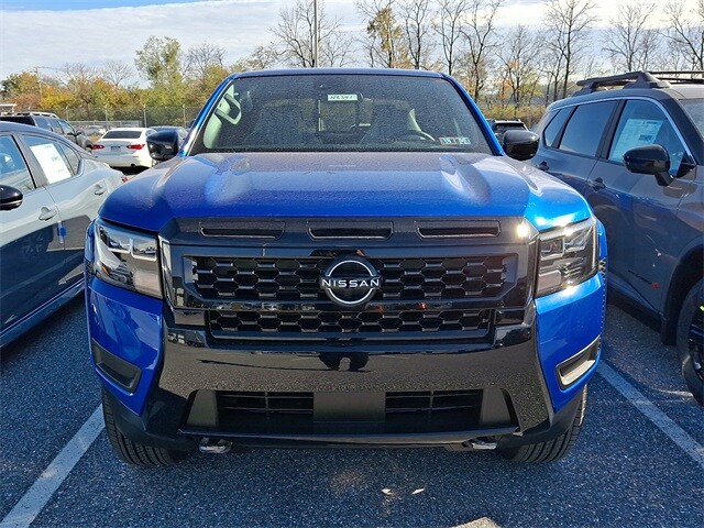 2026 Nissan Frontier SV photo 2