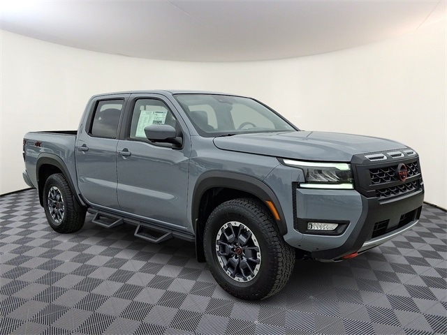 2026 Nissan Frontier PRO-4X's photo