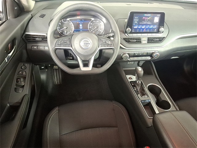 Used 2022 Nissan Altima SV with VIN 1N4BL4DV4NN409714 for sale in York, PA