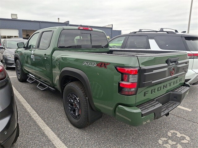 2026 Nissan Frontier PRO-4X photo 3