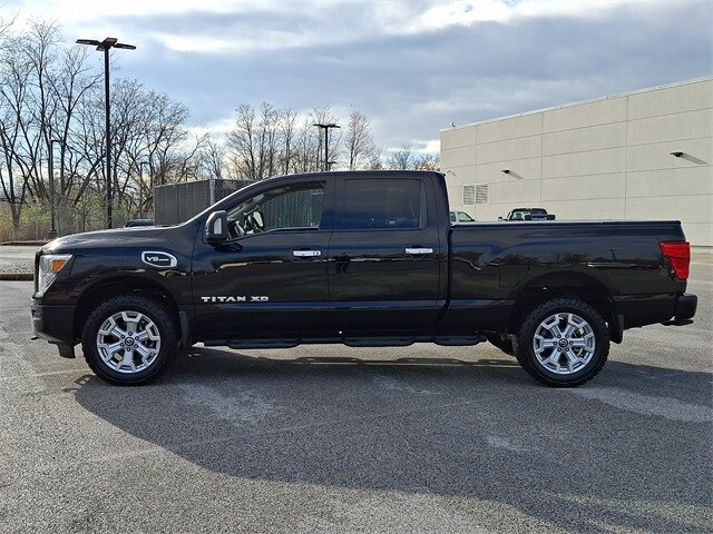 2021 Nissan Titan SV photo 4