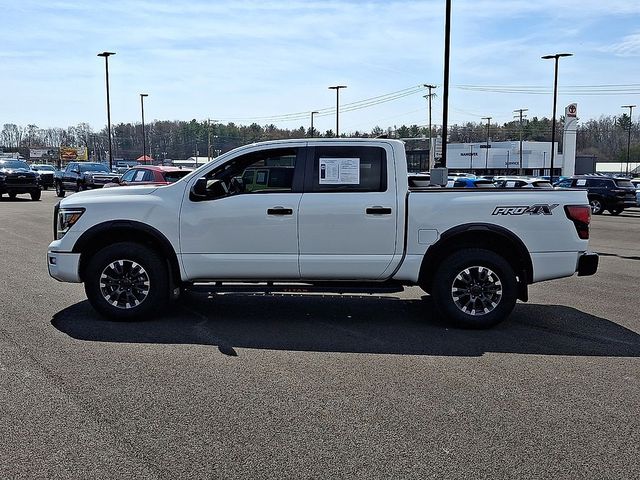 2024 Nissan Titan PRO-4X - Photo 7