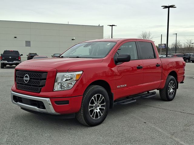 2024 Nissan Titan SV - Photo 6