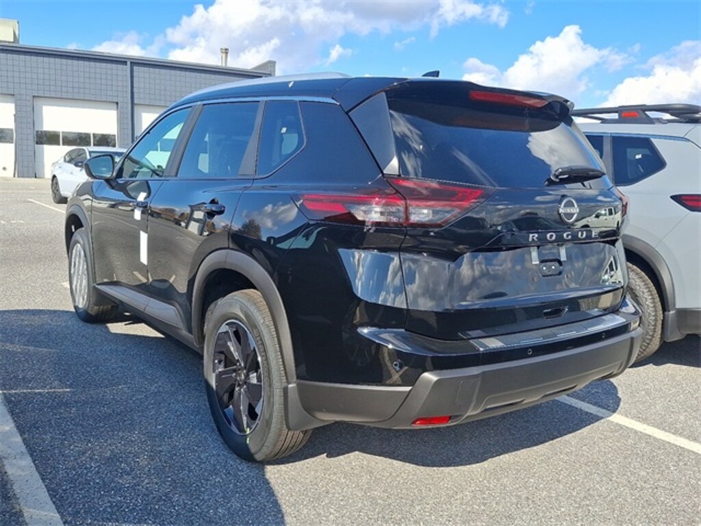 New 2026 Nissan Rogue SV SUV