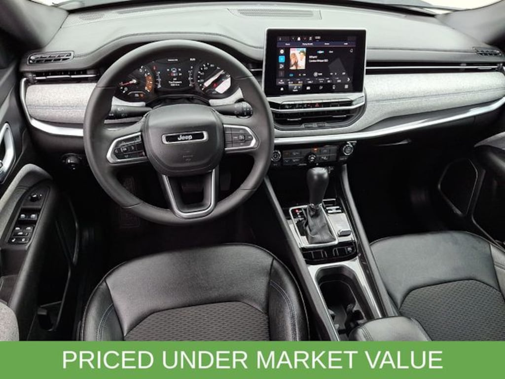 Used 2024 Jeep Compass Latitude SUV