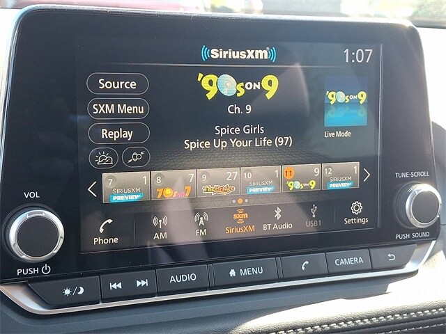 2026 Nissan Rogue AWD SV photo 2