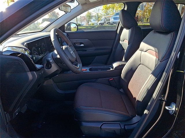 2026 Nissan KICKS SR AWD - Photo 40